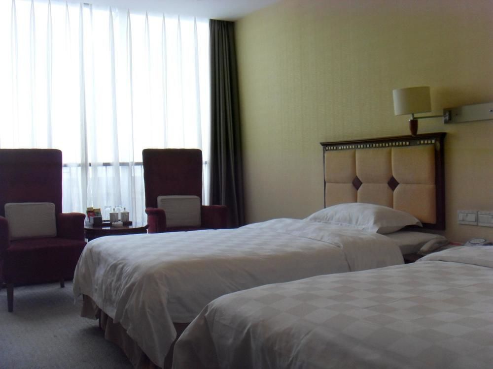 Yijing Holiday Hotel Yimeng Road Linyi  Екстер'єр фото