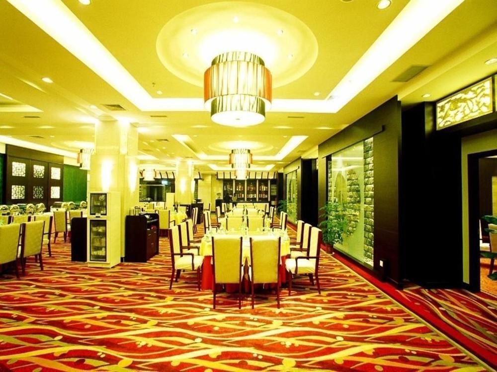 Yijing Holiday Hotel Yimeng Road Linyi  Екстер'єр фото