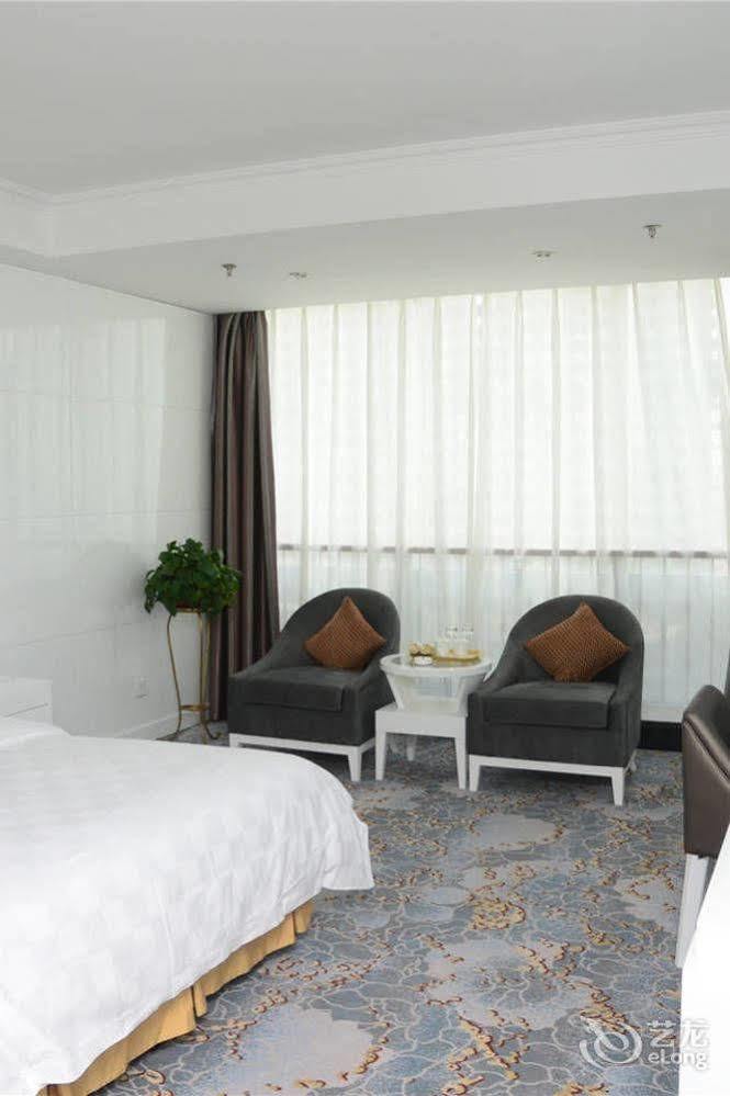 Yijing Holiday Hotel Yimeng Road Linyi  Екстер'єр фото