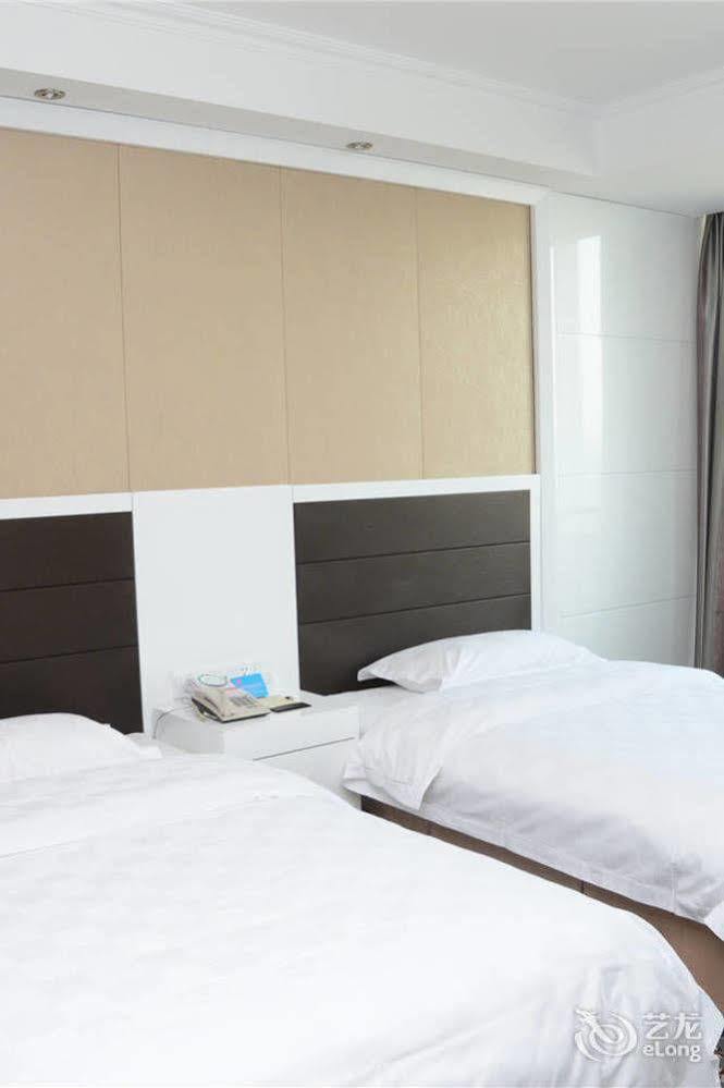Yijing Holiday Hotel Yimeng Road Linyi  Екстер'єр фото